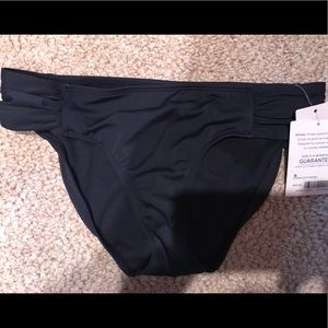 Athleta bikini moderate coverage bottoms